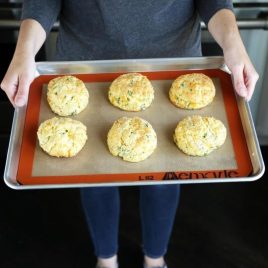 Tavă de copt din silicon antiaderent și anti-lipire