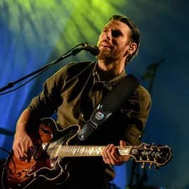 Curea chitară 3D din spumă (material anti-transpirație)