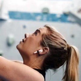 Clește pentru fixarea căștilor