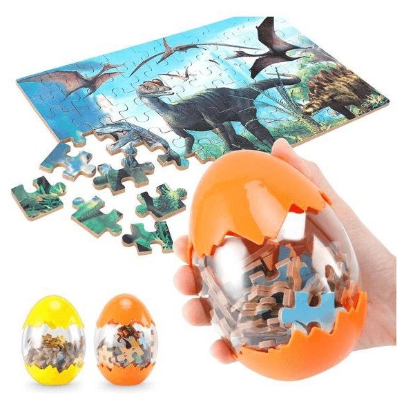 Puzzle cu dinozauri în ou