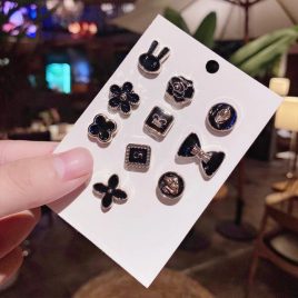 Set elegant broșă și insignă