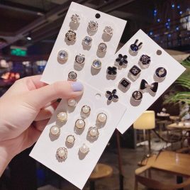 Set elegant broșă și insignă