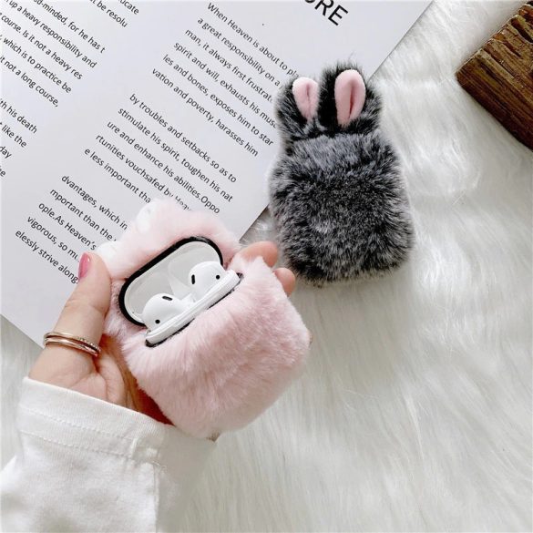 Husă pluşată pentru AirPods