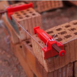 Nivelator de cărămizi