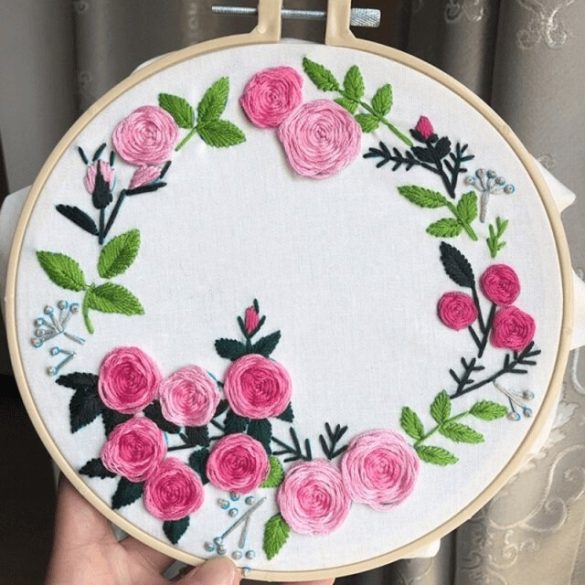Set de broderie florală