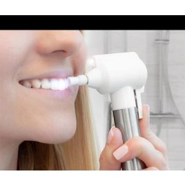 Dispozitiv de albire a dinților
