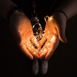   Family LED ghirlandă luminoasă - 10 LED-uri alb cald - 2 x AA