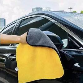 Prosop auto cu două fețe