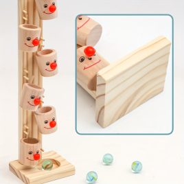 Joc Interactiv cu Tematică de Clovn și Pistă de Marmură