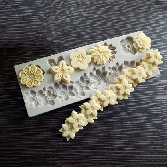Formă din silicon pentru fondant în formă de floare
