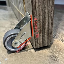 Roată de descărcare pentru ușă