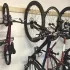 Set de 2 suporturi din fontă pentru uși de garaj, pentru biciclete