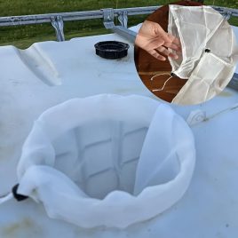   Plasă de filtrare din nylon pentru butoaie IBC – set de 5 bucăți, 30×30 cm, pentru colectarea apei de ploaie și filtrarea rezervoarelor de apă