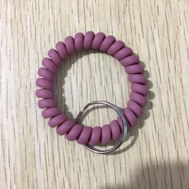 Breloc spiral pentru încheietură