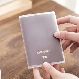 Husă Impermeabilă din PVC pentru Pașaport