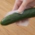 Curățător și frecător de fructe și legume