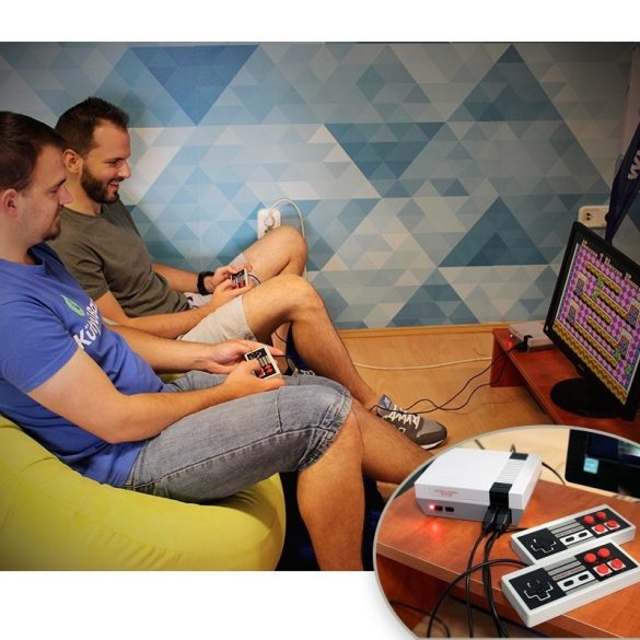 Consolă de jocuri retro (cu adaptor de rețea)